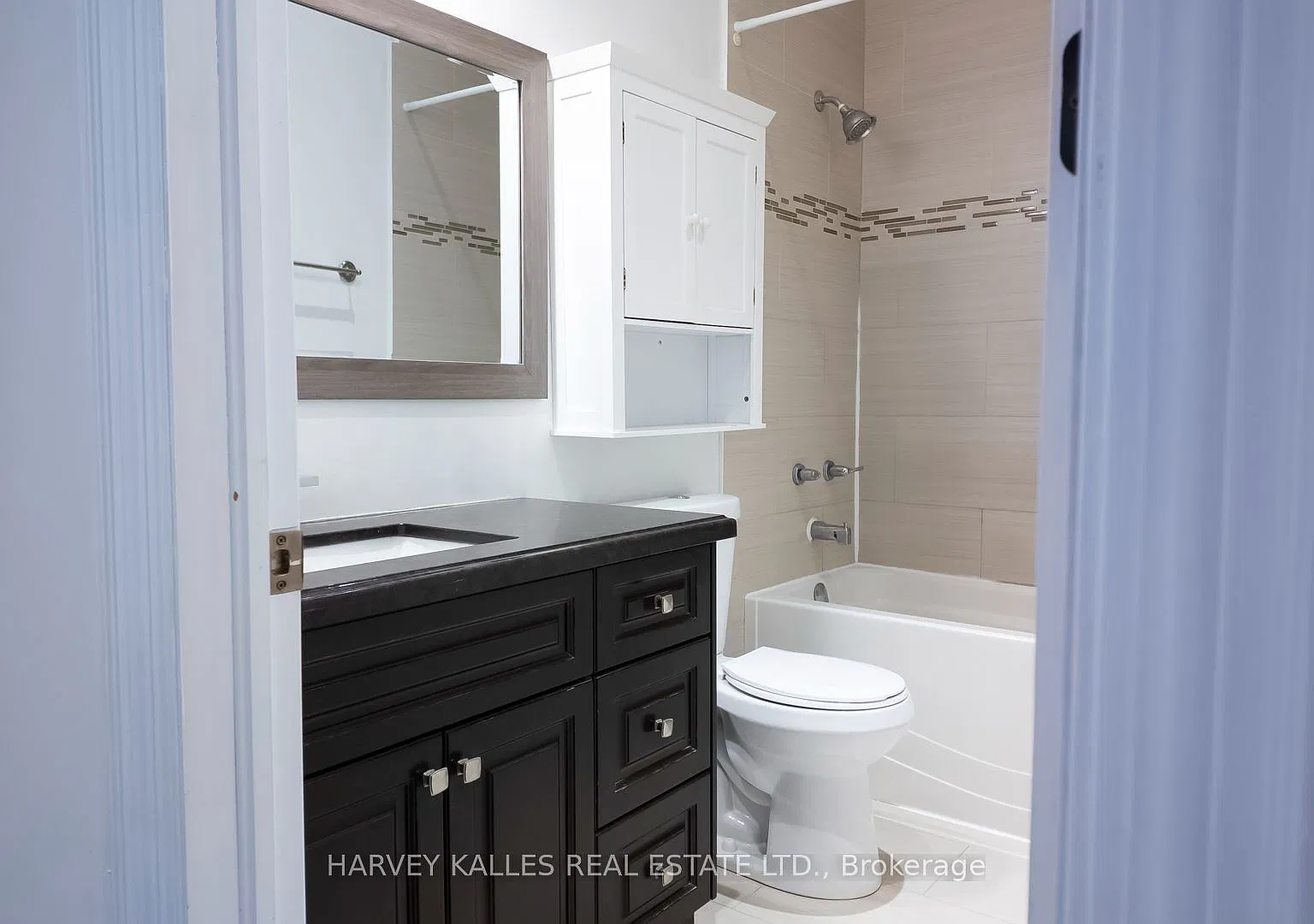 2 bed, $2,600 — Photo 4