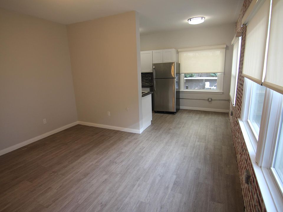 1st image of 410 S Lake St #410