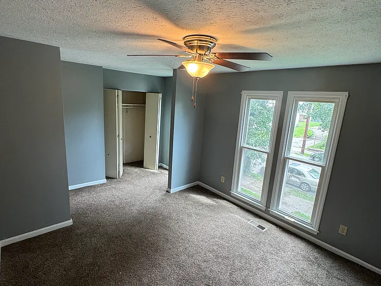 1st BR Upstairs (main bedroom) very large space