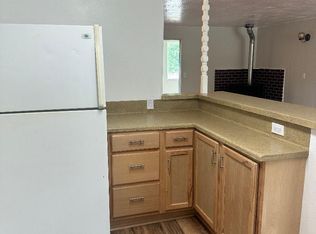 872 S Main St UNIT 3, Myrtle Creek, OR 97457