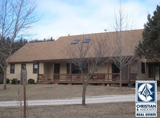 1450 Deep Creek Ln, Manhattan, KS 66502