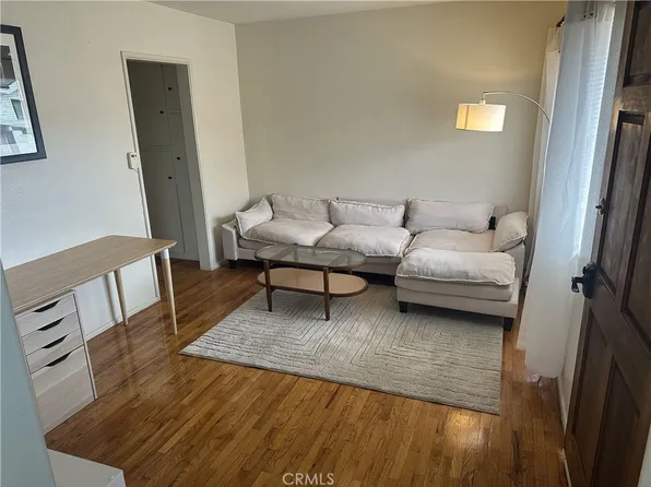 630 1st St APT 4, Hermosa Beach, CA 90254