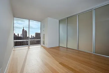 Rented by Living New York