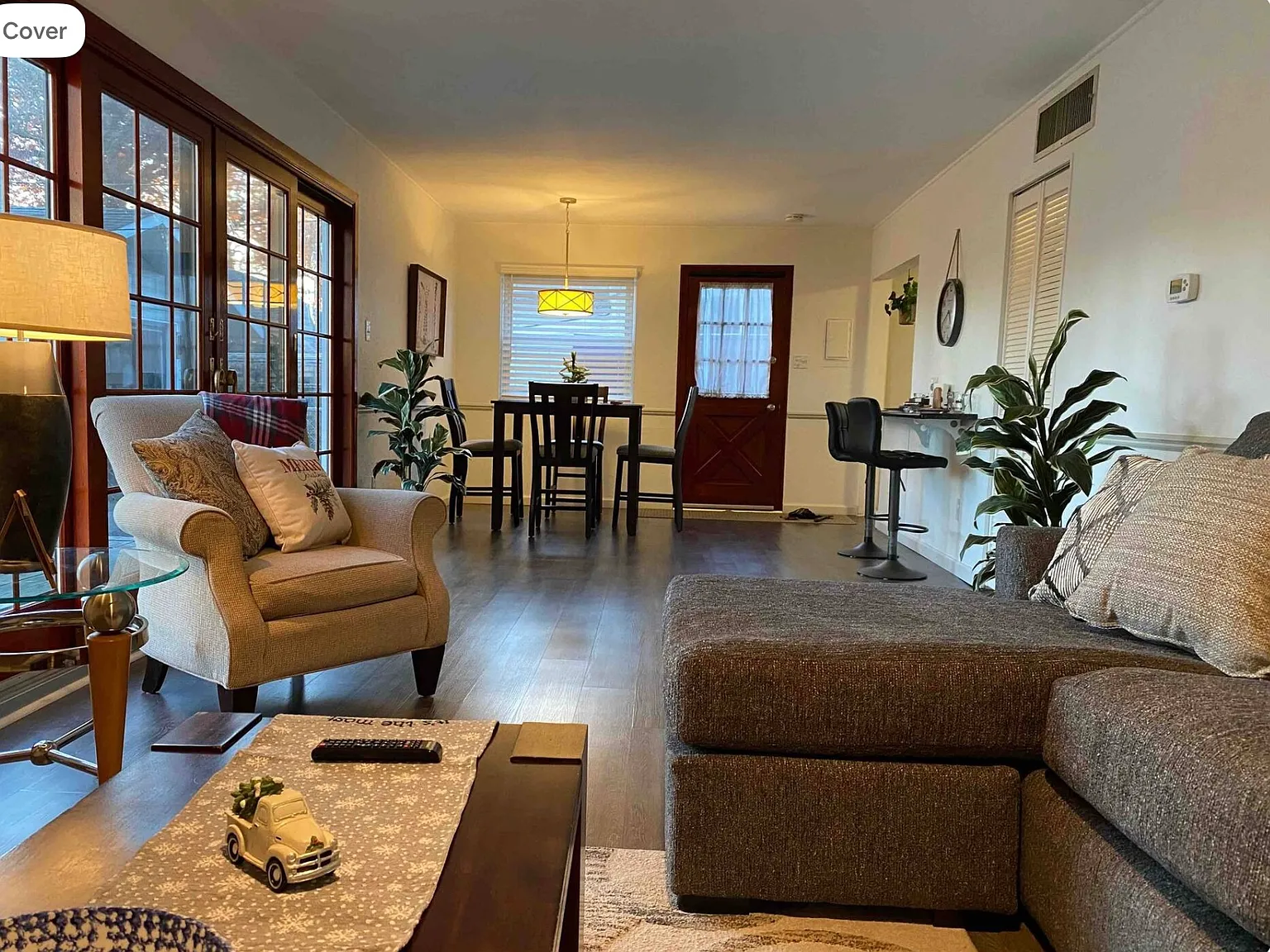2 bed, 1338 sqft, $3,250 — Photo 2