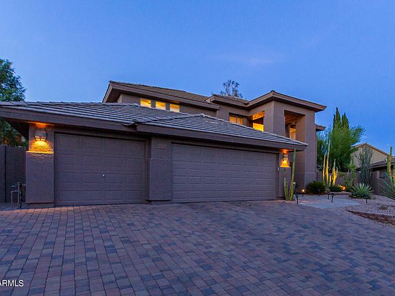 4th image of 6014 E Old West Way