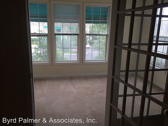4th image of 9742 Leyland Dr Unit 9