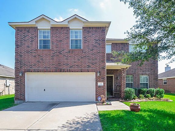 3rd image of 206 Brazos Gardens Dr