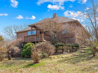 188 Ranch Rd, Saddlebrooke, MO 65630