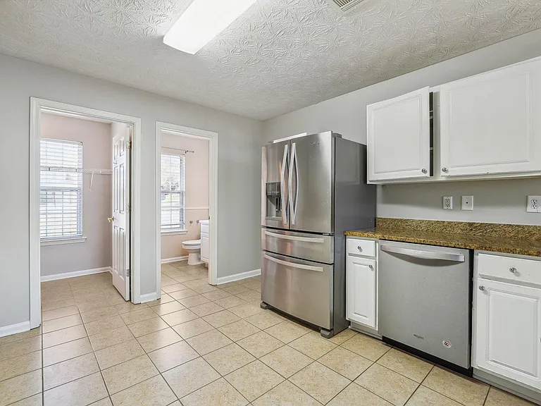 1345 Holleybrooke Dr — Photo 13