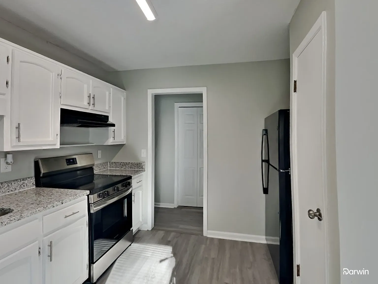 3 bed, 2.0 bath, 1333 sqft, $1,495 — Photo 2