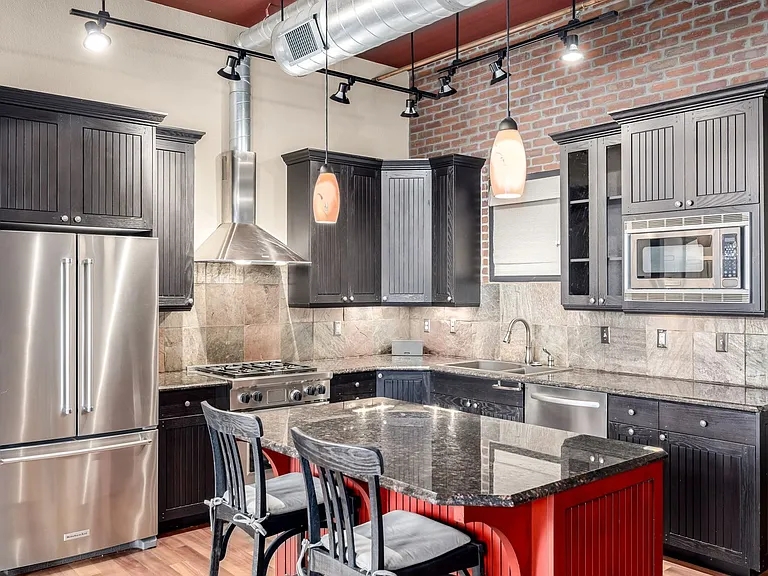 210 W Magnolia St #360 — Photo 16