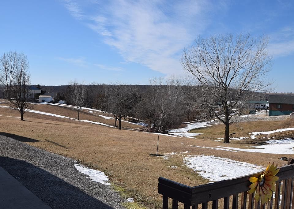 1st image of 32204 Brant Ln