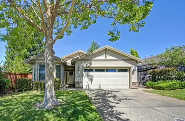 3729 Coldwater Dr — Photo 1