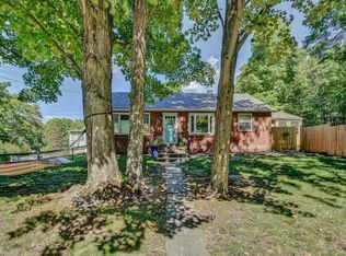 44 Eileen Blvd, Poughkeepsie, NY 12603