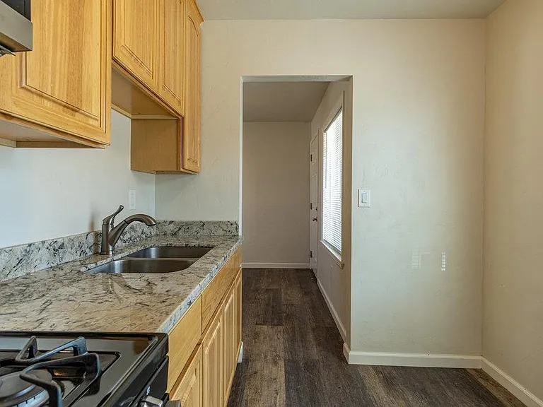 11421 Pajaro St #8 — Photo 6