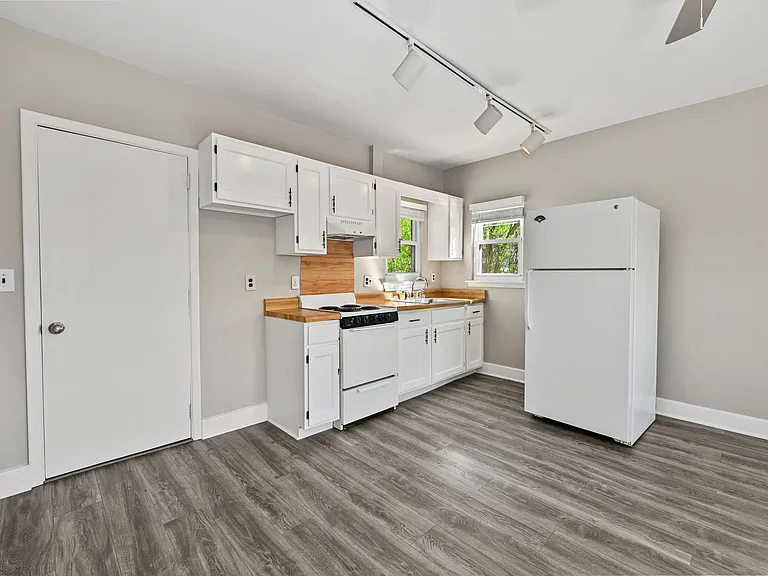 868 Commerce St #UP — Photo 9
