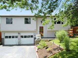 105 Partridge Run Rd, Gibsonia, PA 15044