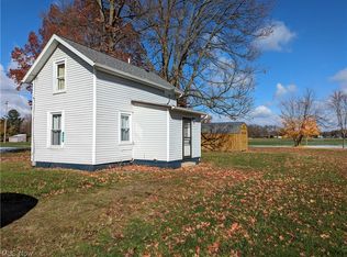 106 Elm St, Creston, OH 44217