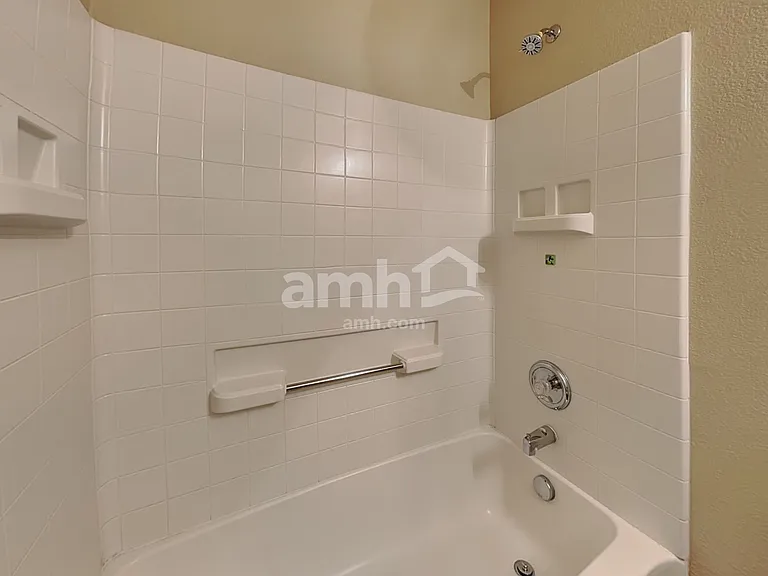 19052 E 53rd Ave — Photo 17