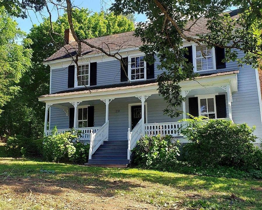 214 S Main St Campobello SC Zillow