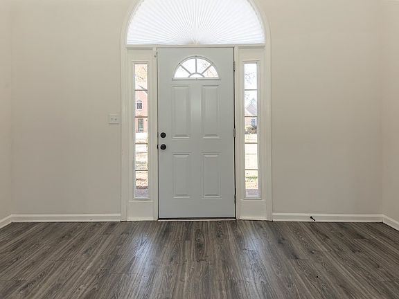 3rd image of 1496 Cider House Ln