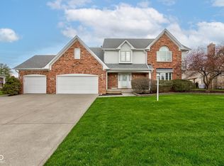 222 Wellington Pkwy, Noblesville, IN 46060