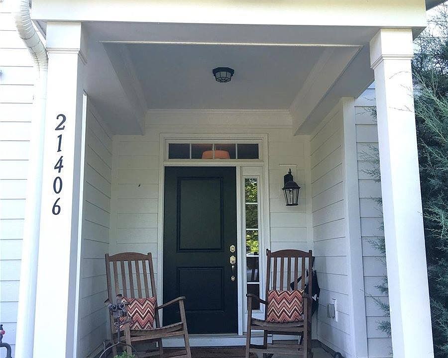 1st image of 21406 Old Canal St