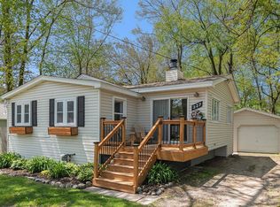 327 Orion Ter, Lake Orion, MI
