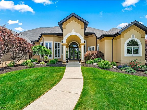 2nd image of 6510 Foxglove Dr