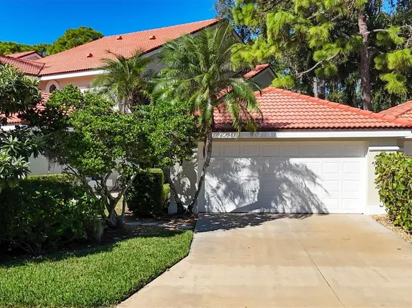 7768 Fairway Woods Dr, Sarasota, FL 34238