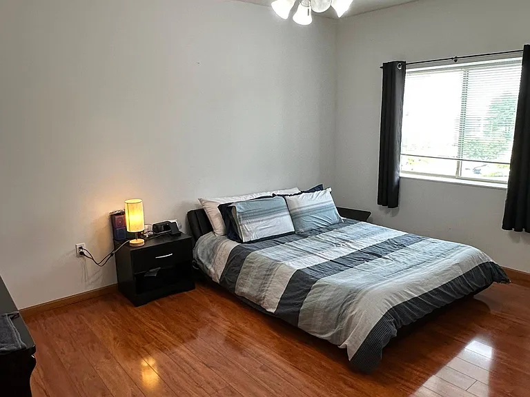 301 Harbour Town Dr #307 — Photo 5
