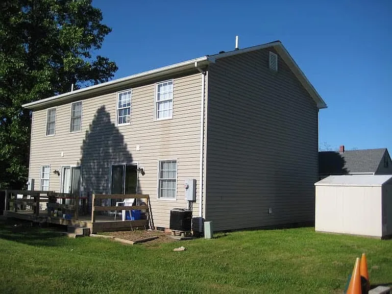 1618 Whipple Dr — Photo 3