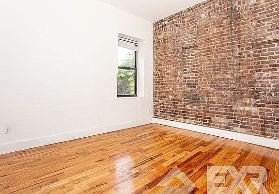 3rd image of 393 Greene Ave