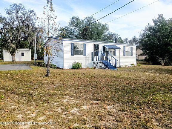 2nd image of 8116 Weeping Willow St