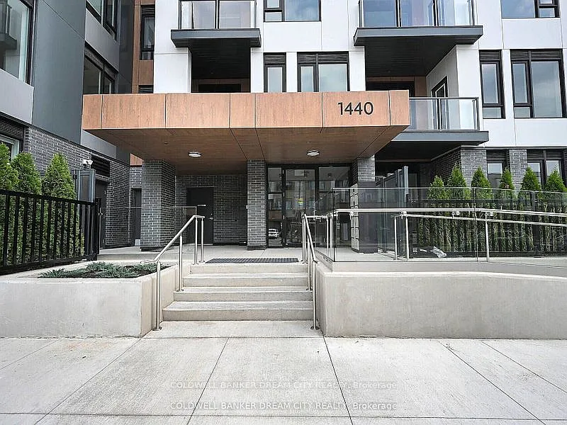 3 bed, $2,700 — Photo 3