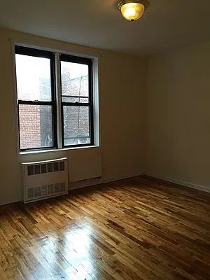 Rented by Giaps Realty Group LLC | media 14