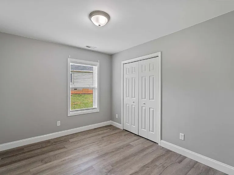 101 Quinn Hill Ln — Photo 16