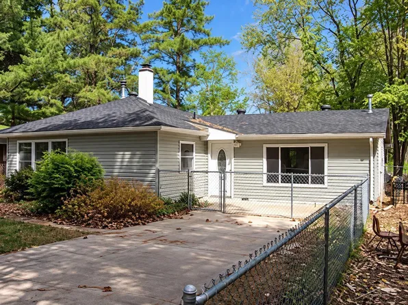 101 Martina St, Cadillac, MI 49601