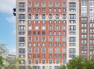 2430 N Lakeview Ave #5-6N, Chicago, IL 60614