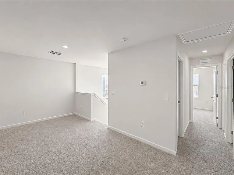 2420 Bluestone Rd — Photo 18