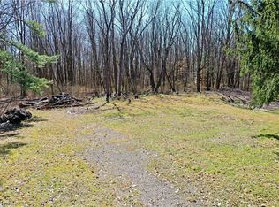 6464 Stewart Sharon Rd, Brookfield, OH 44403