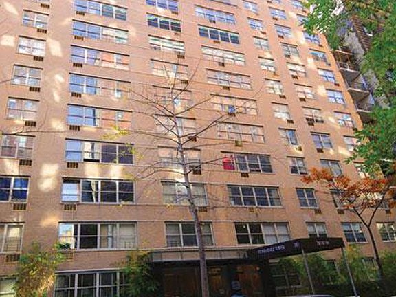 4th image of 210 W 89th St APT 9E