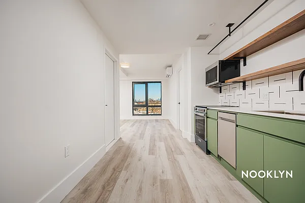 Rented by Nooklyn NYC LLC | media 40