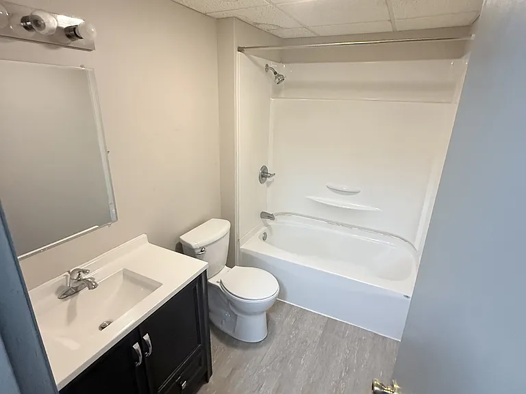 201 W Palmer St #7 — Photo 5