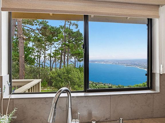 4th image of 70 Forest Ridge Rd APT 1