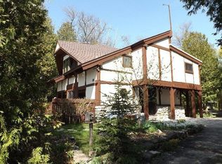 5799 Bay Shore Dr, Sturgeon Bay, WI 54235