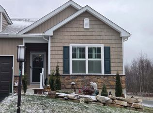 613B W Oak Ln, White Haven, PA