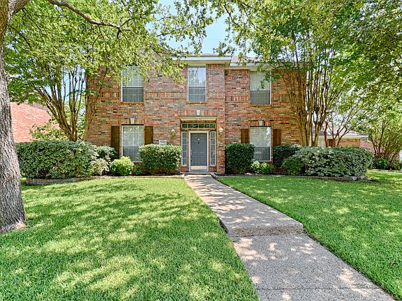 2nd image of 2704 Cotton Ct