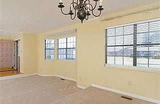 3rd image of 1832 Azrock Dr