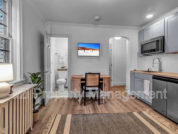 5th image of 23 Allen St #304